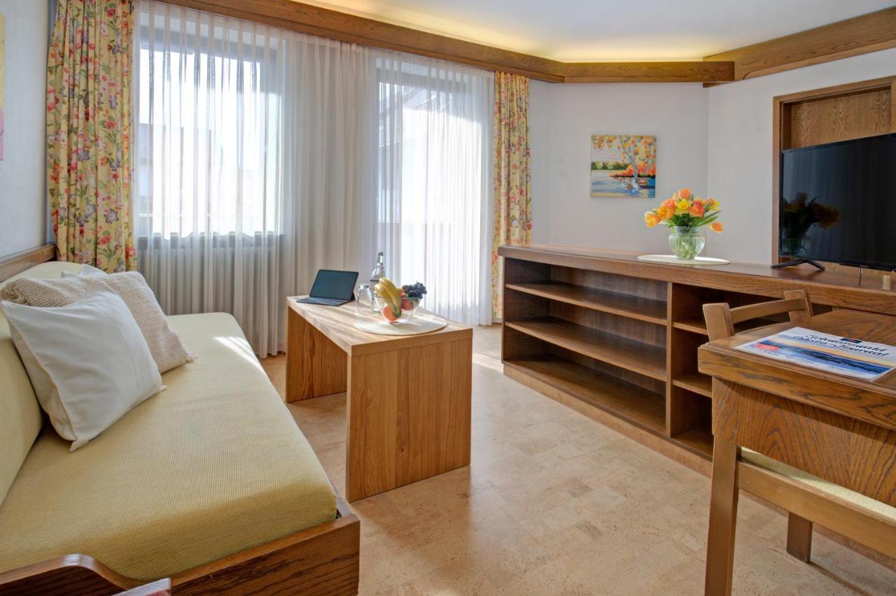 Hotel Restaurant Falken Baiersbronn Dış mekan fotoğraf