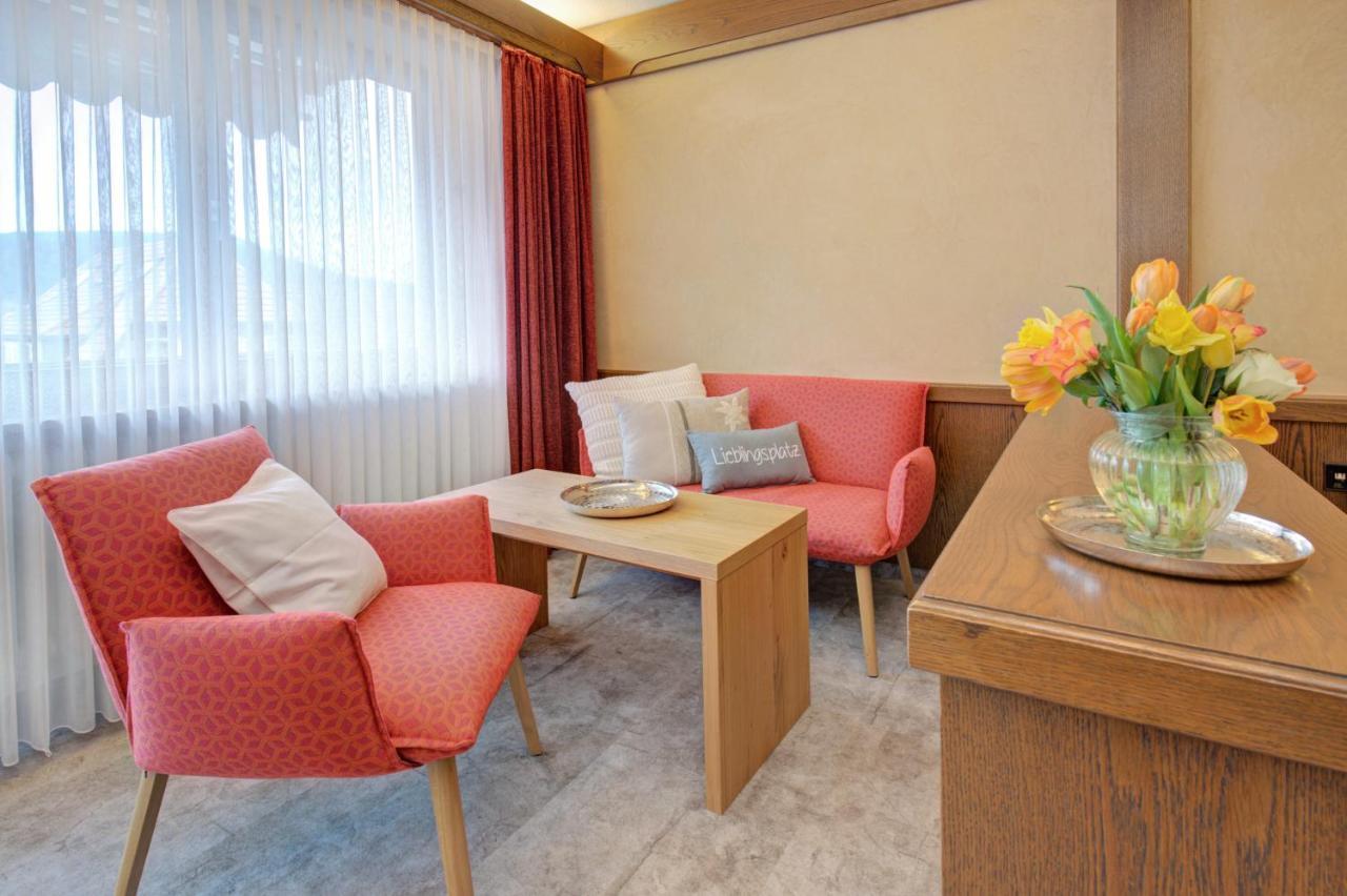 Hotel Restaurant Falken Baiersbronn Dış mekan fotoğraf